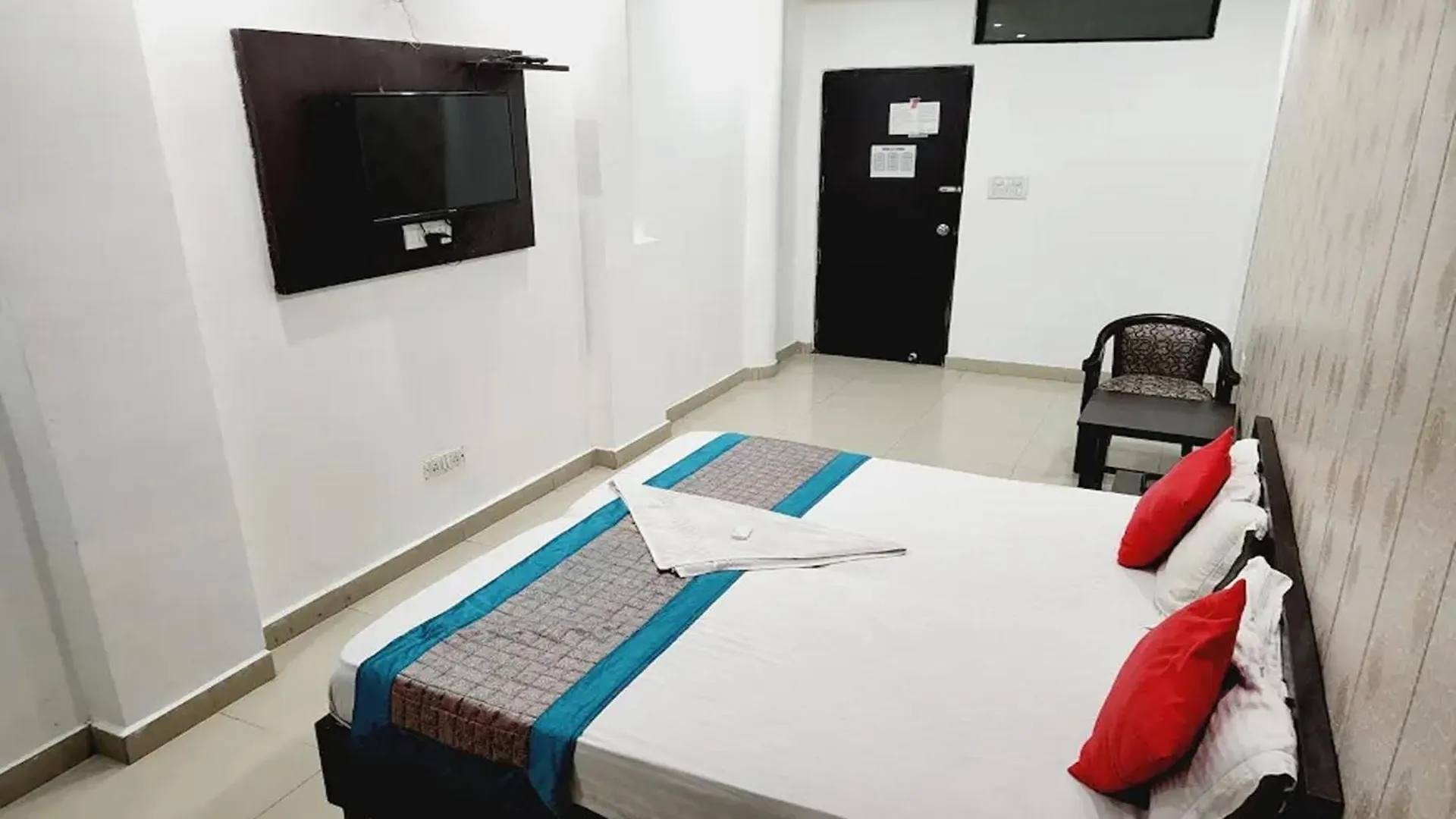Aravali Residency B&B New Delhi